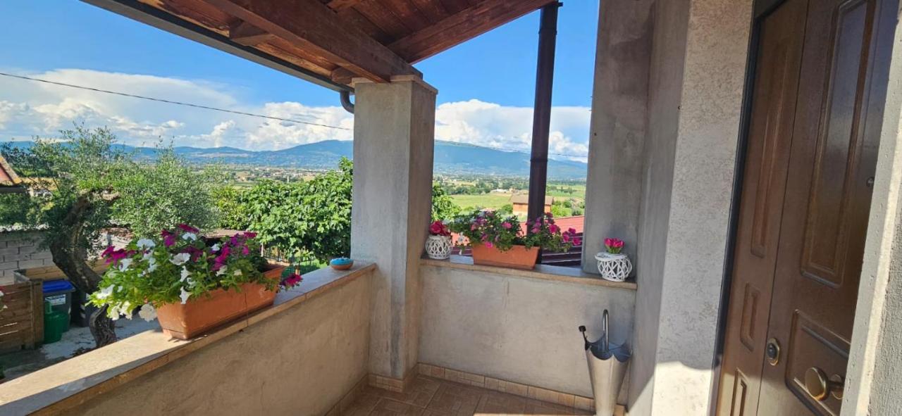 Delizioso Appartamento Collinare Limigiano Esterno foto