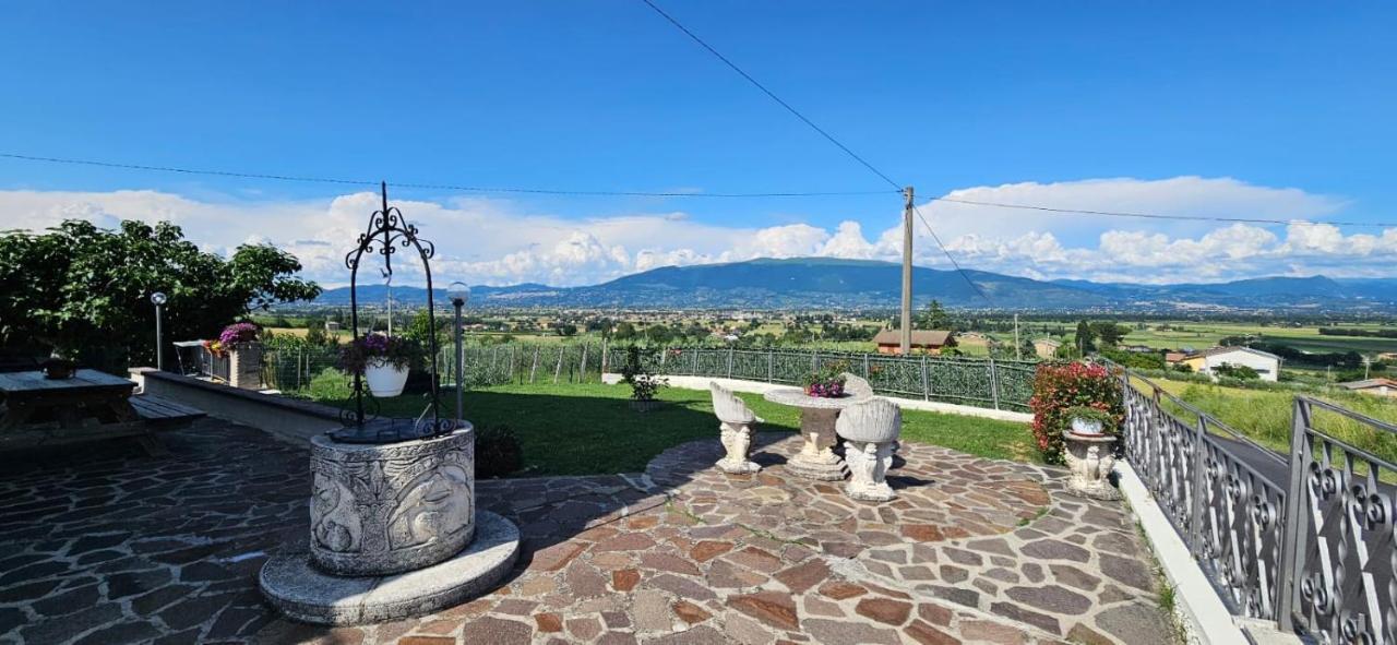 Delizioso Appartamento Collinare Limigiano Esterno foto